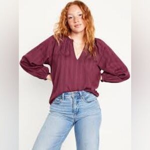 NWT Old Navy Woman's Textured Dobby Top Size 2X Burgandy V-Neck Boho Blouse
